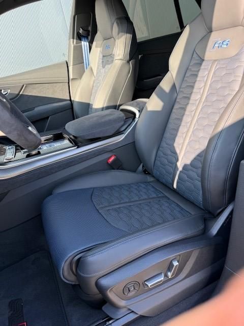 Audi RSQ8 performance #25 #RS Design blau #305 km/h