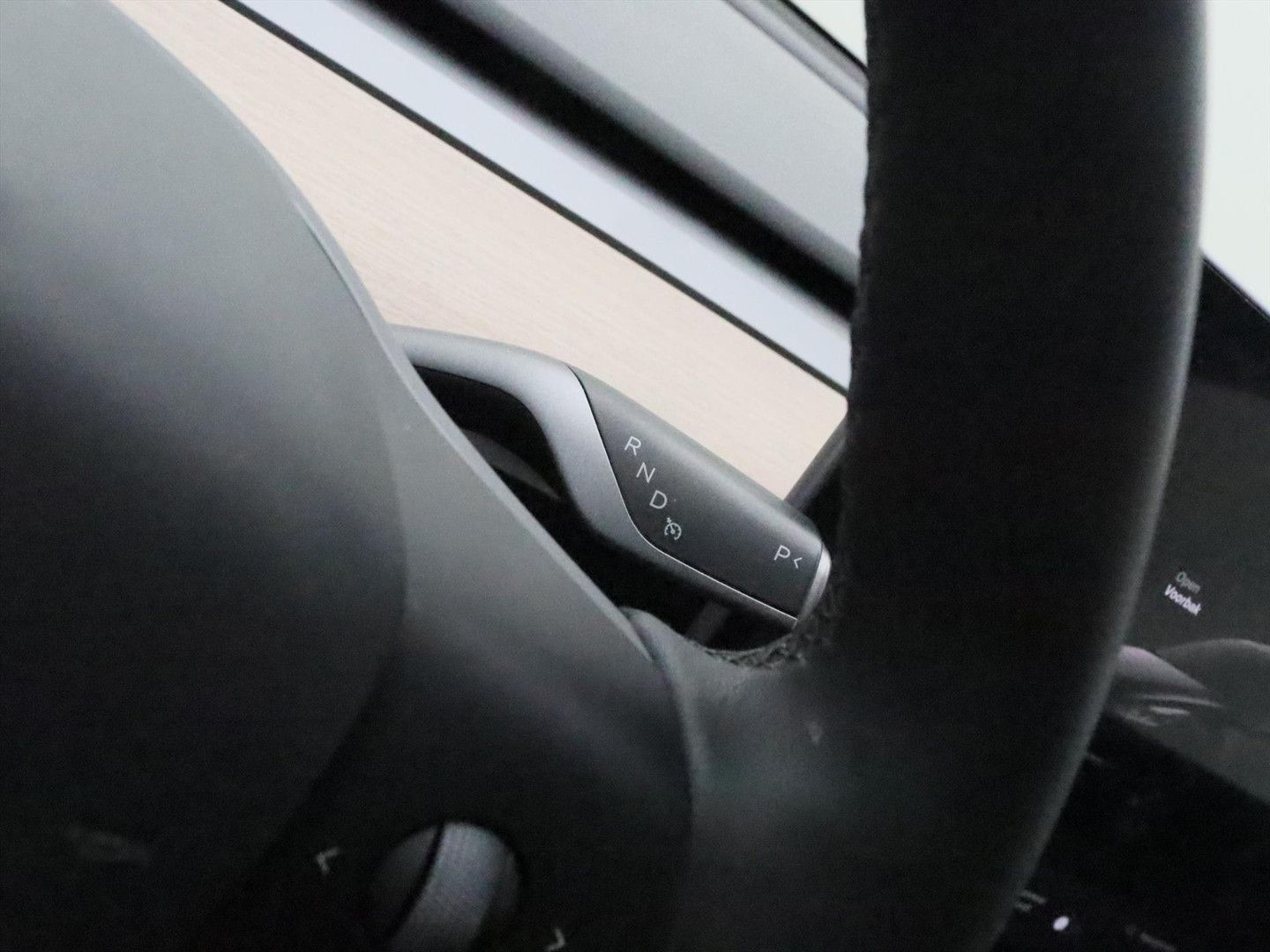 Tesla Model Y Long Range AWD 75kWh 351pk AMD RYZEN HW4