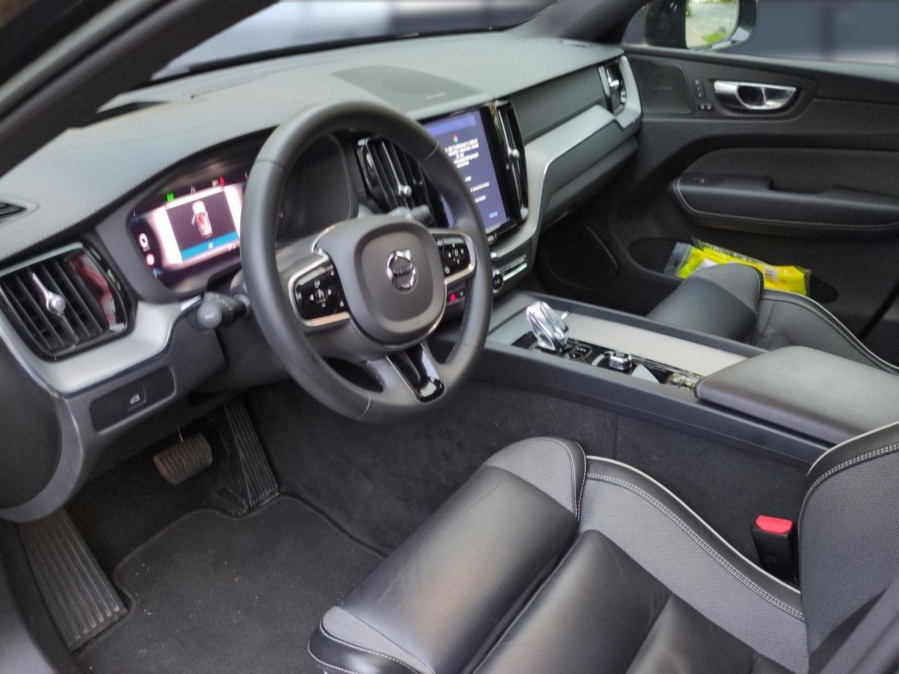 Volvo XC 60 Ultimate Dark AWD