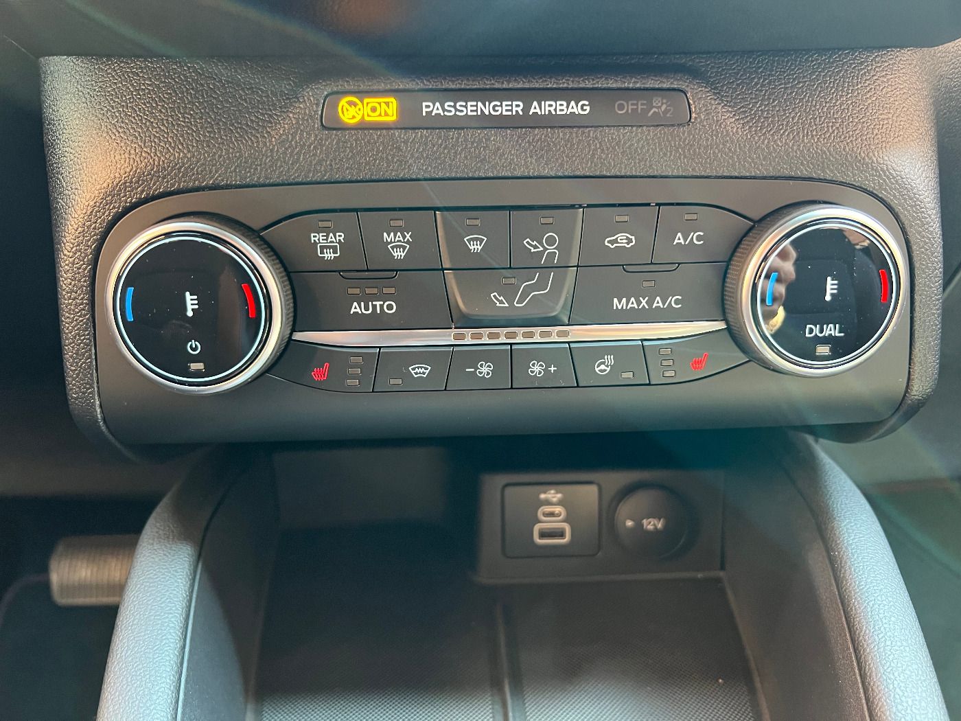 Ford KUGA ST-Line X - Samsaru's Car Outlet
