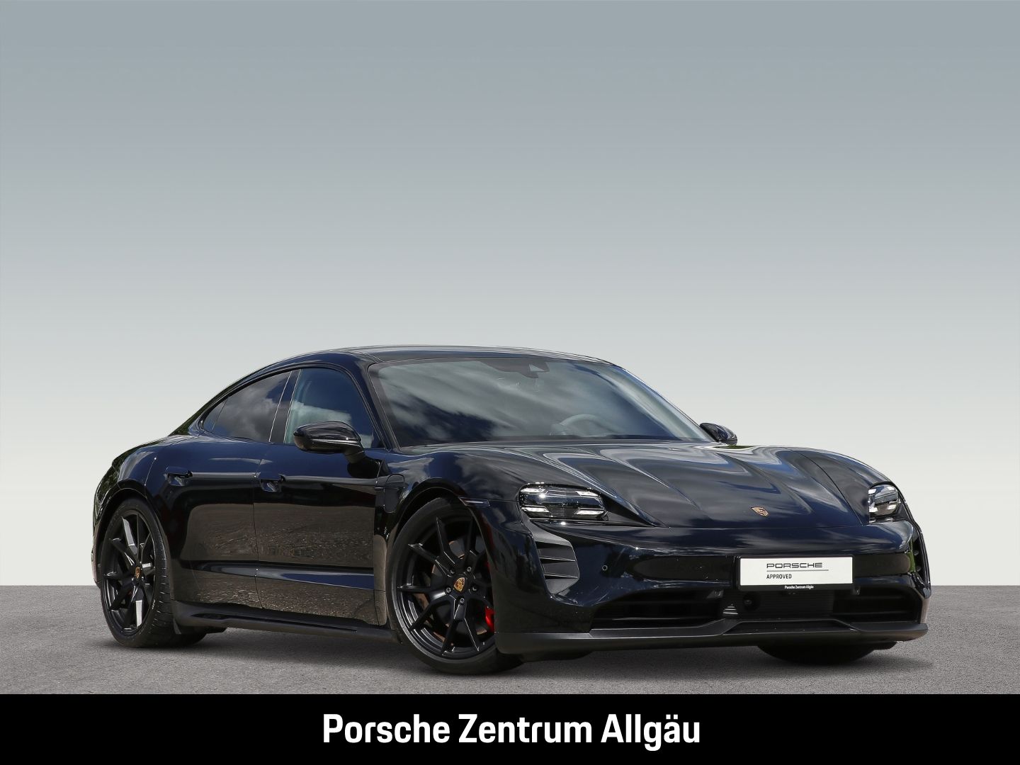 Porsche Taycan GTS BOSE Luftfederung Panorama InnoDrive