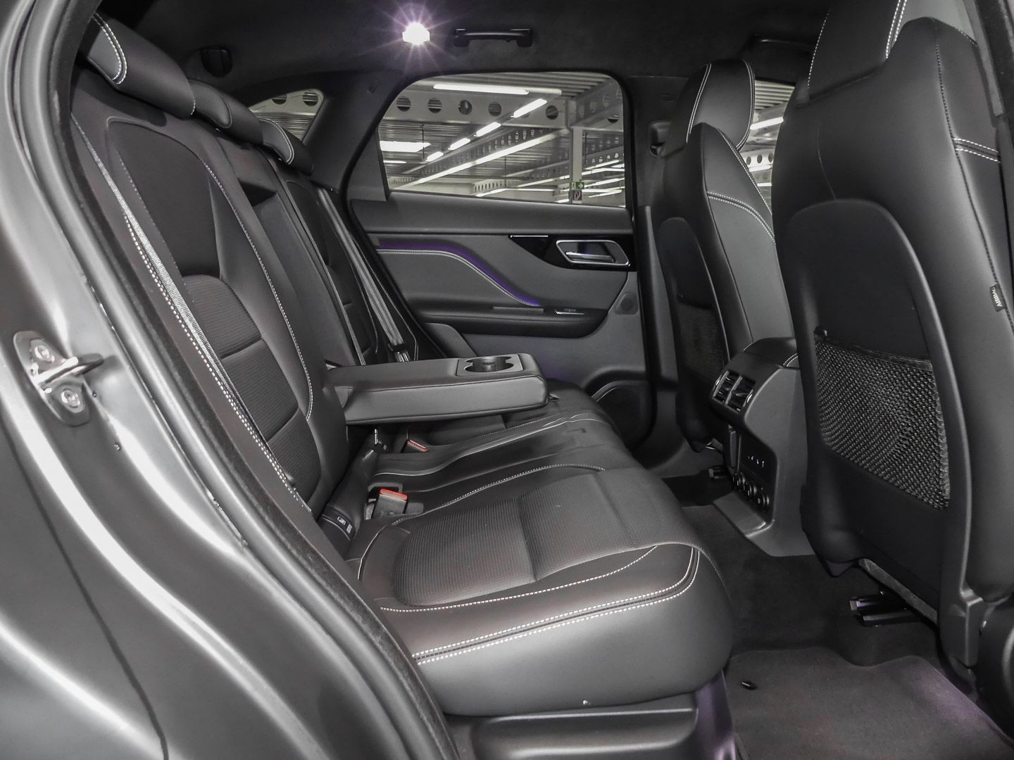 Jaguar F-Pace R-Sport AWD 25d EU6d-T Allrad AHK-abnehmb