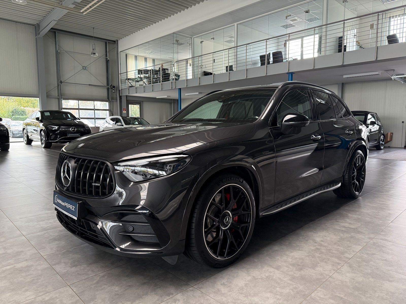 Mercedes-Benz GLC 63 AMG S E PERF 4M PREMIUM+ AHK UVP:145.591