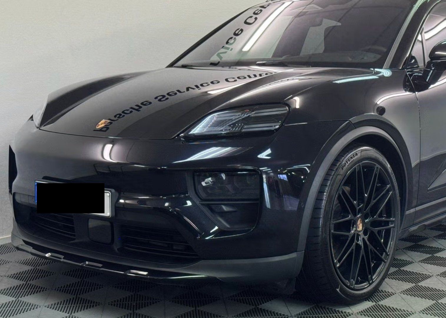 Porsche Macan Electric AHK*360°*LED MATRIX Scheinwerfer
