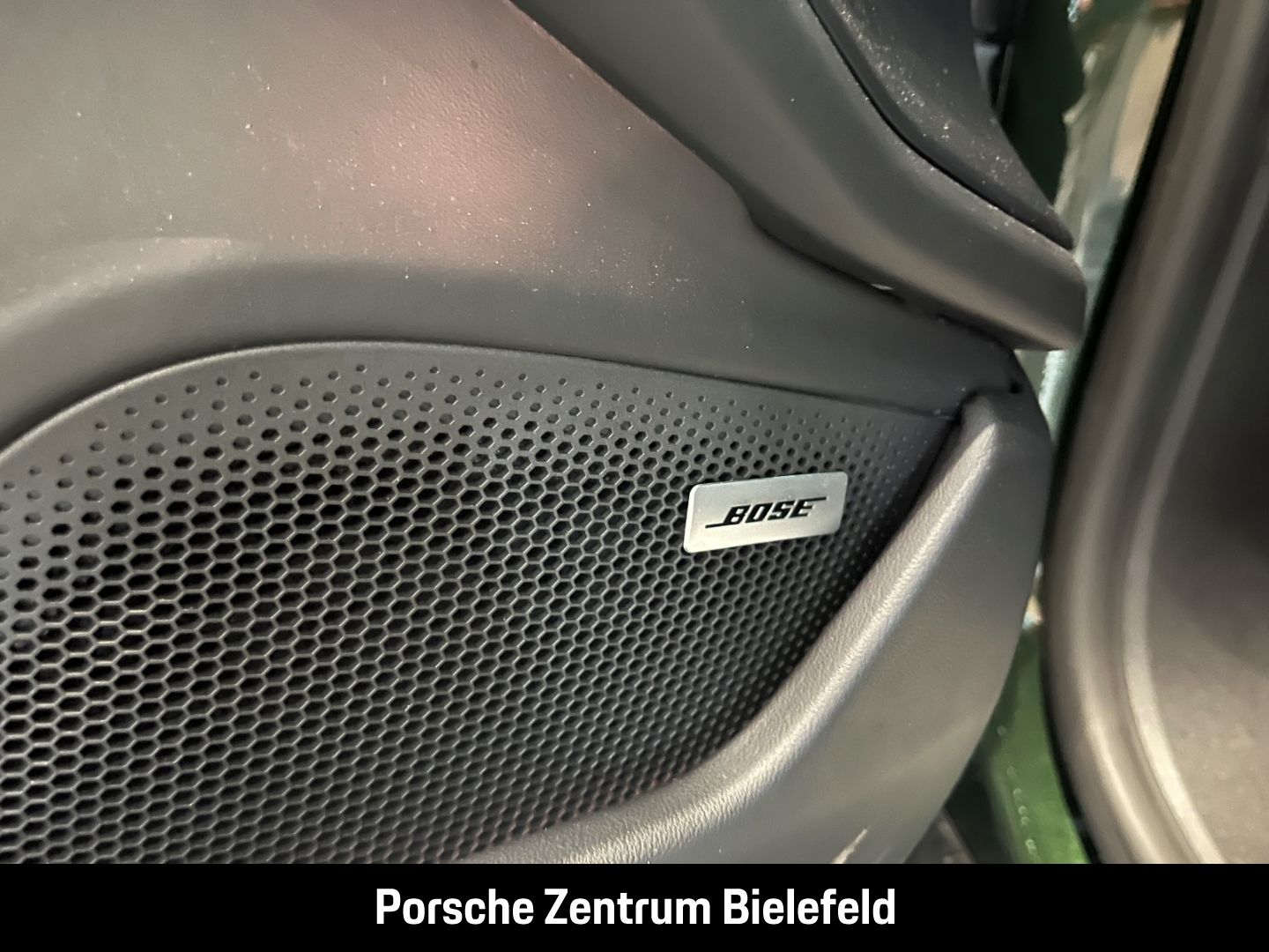 Porsche Taycan 4S LED-Matrix BOSE Panorama Luftfederung
