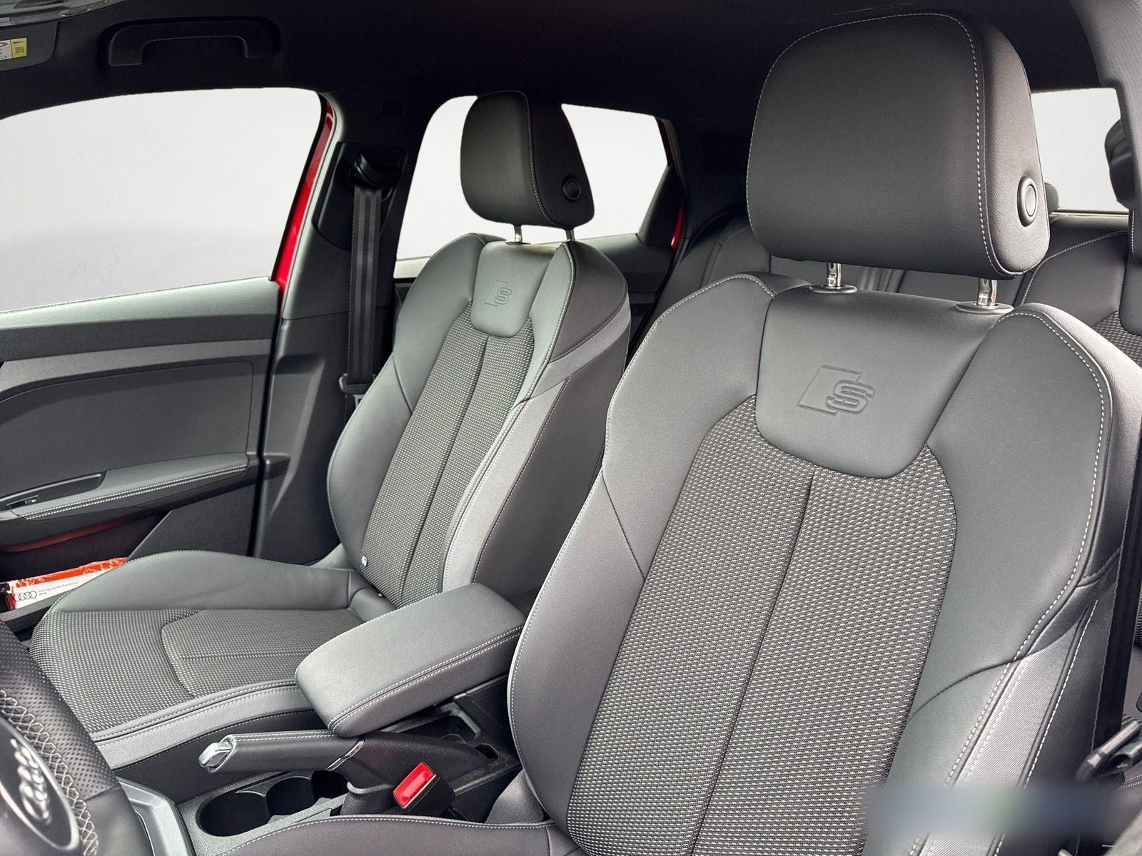 Audi A1 allstreet 35 TFSI - S line - Samsaru's Car Outlet