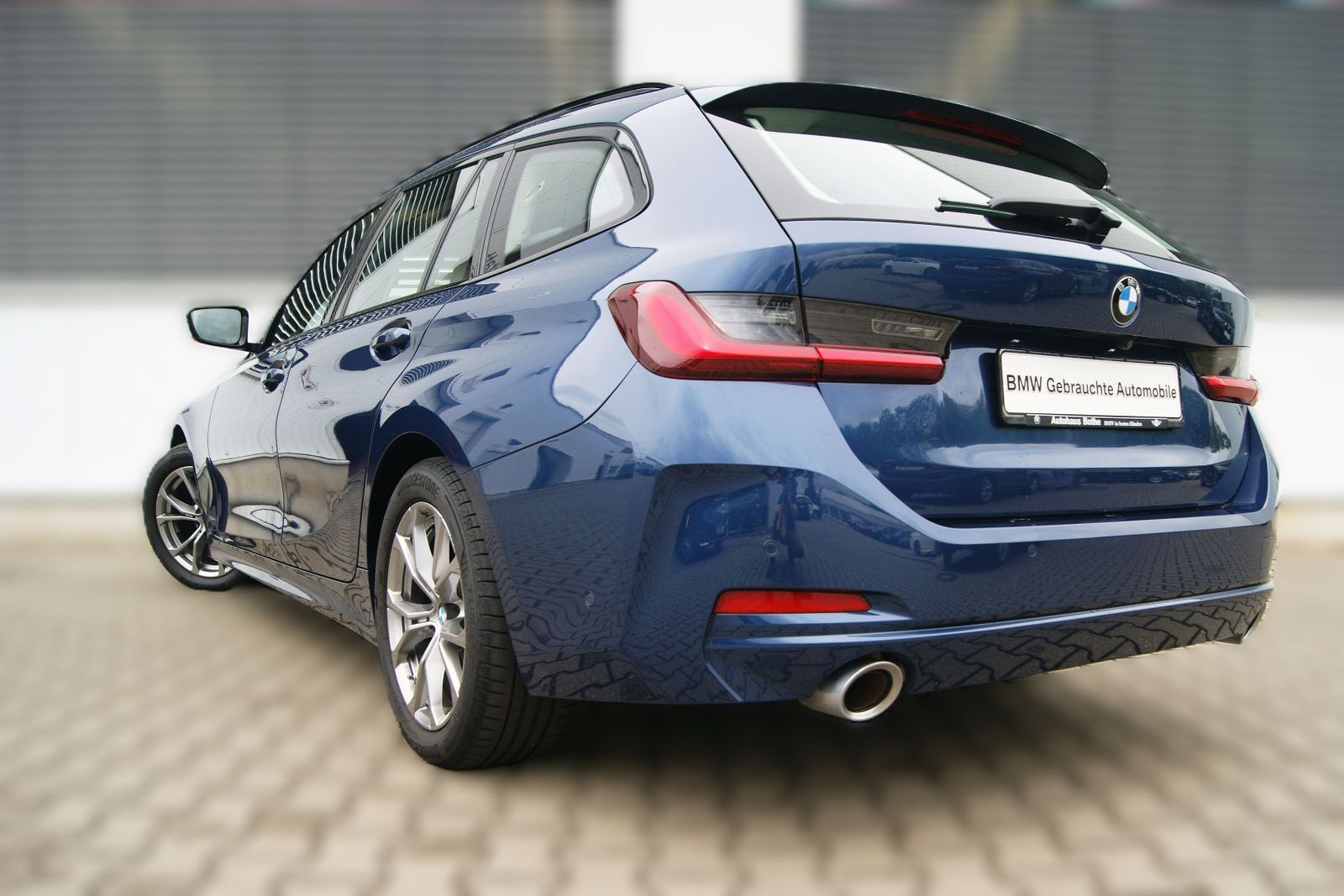 BMW 320i TOUR SPORT - Samsaru's Car Outlet