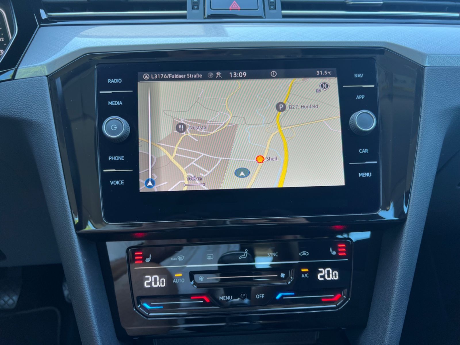 Volkswagen Passat 2.0 TDI - Samsaru's Car Outlet