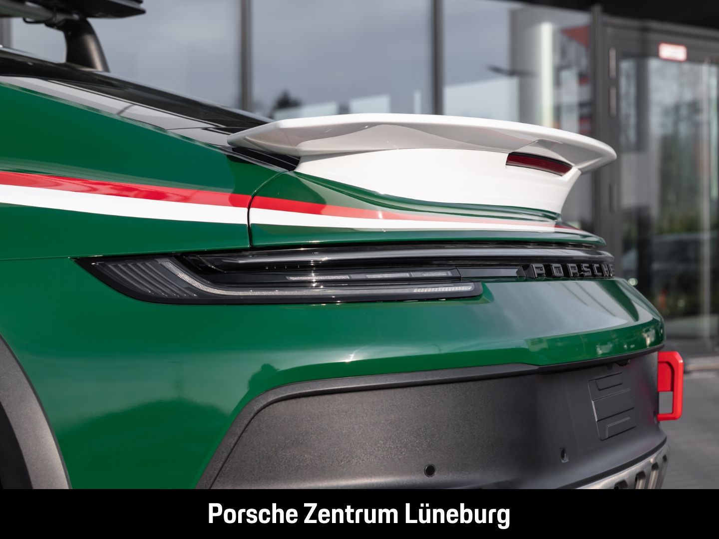 Porsche 992 911 Dakar - Samsaru's Car Outlet