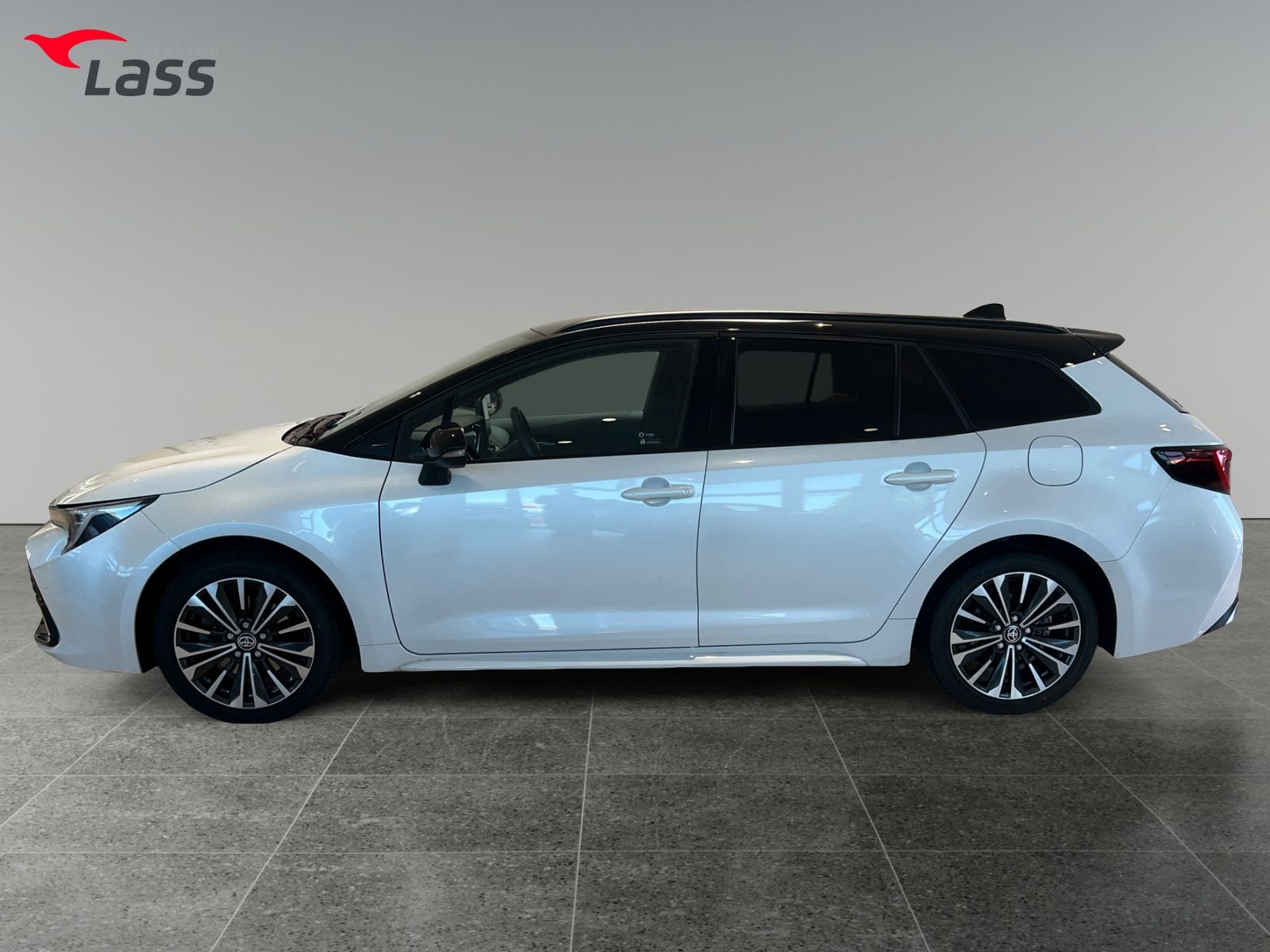 Toyota Corolla TS 2.0 Black & White 1,99%