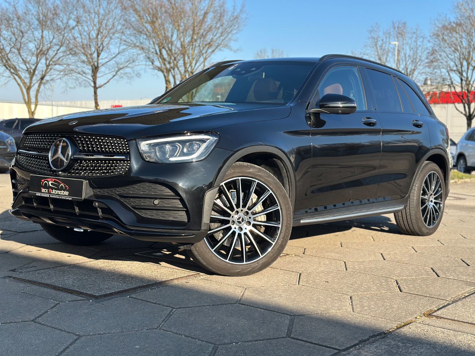 Mercedes-Benz GLC 300 d AMG 4M - Samsaru's Car Outlet
