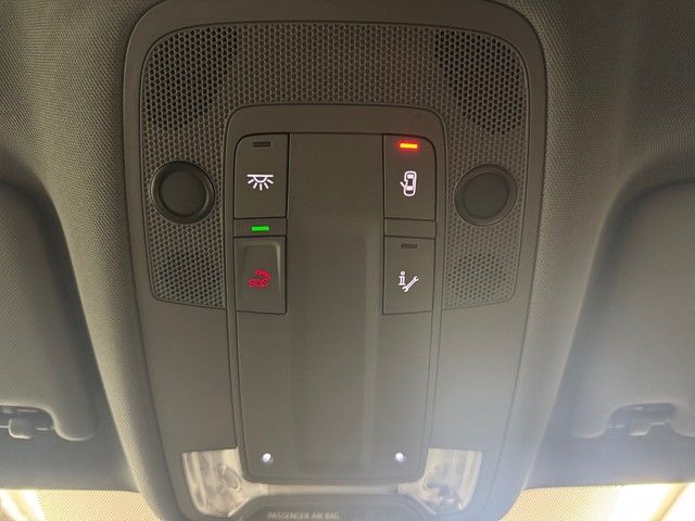 Audi A3 Sportback 40 TFSI e S line BUSINESSP RFK HUD