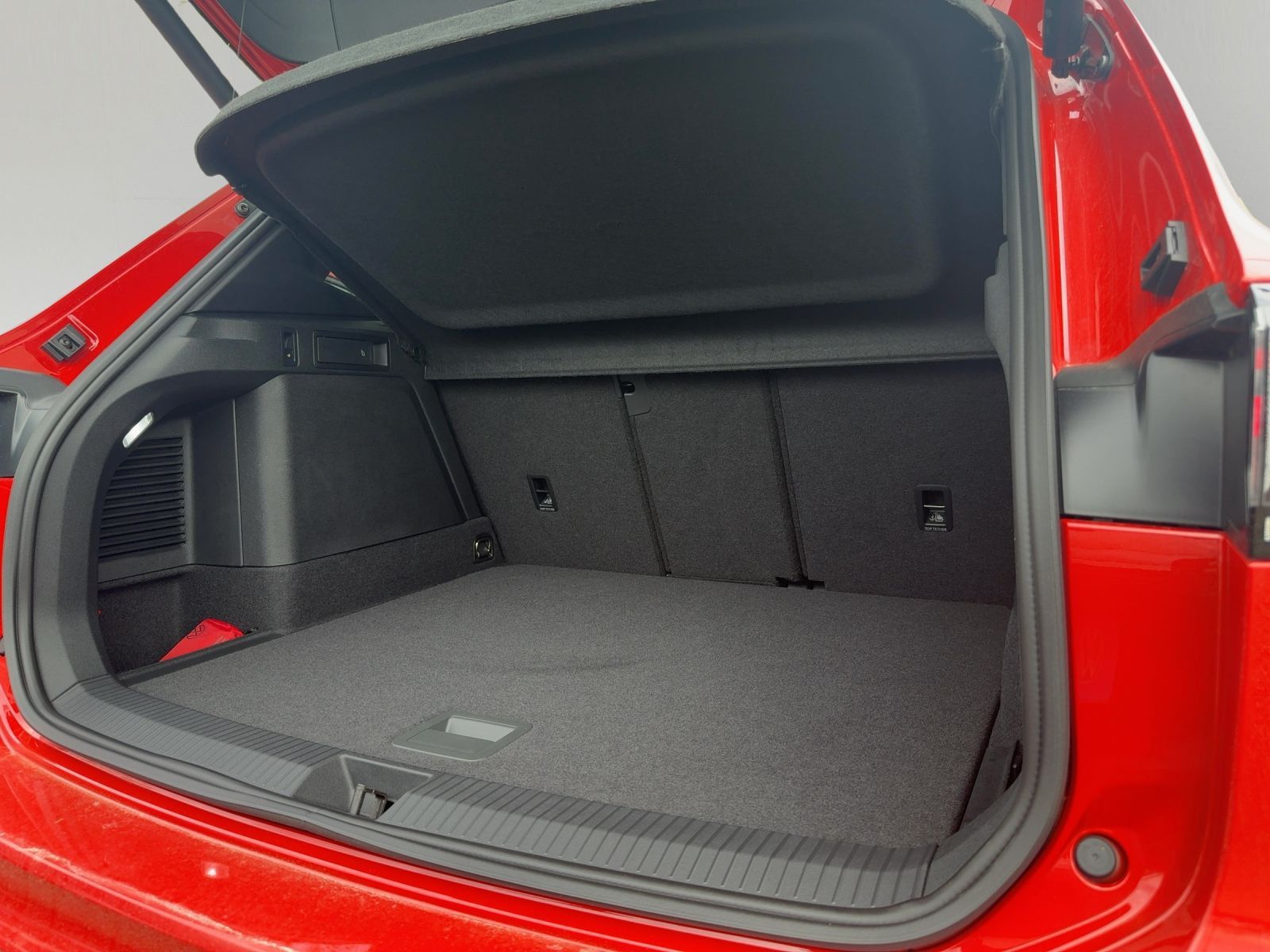 Volkswagen Tiguan R-Line Black Style TSI eHybrid AHK PANO