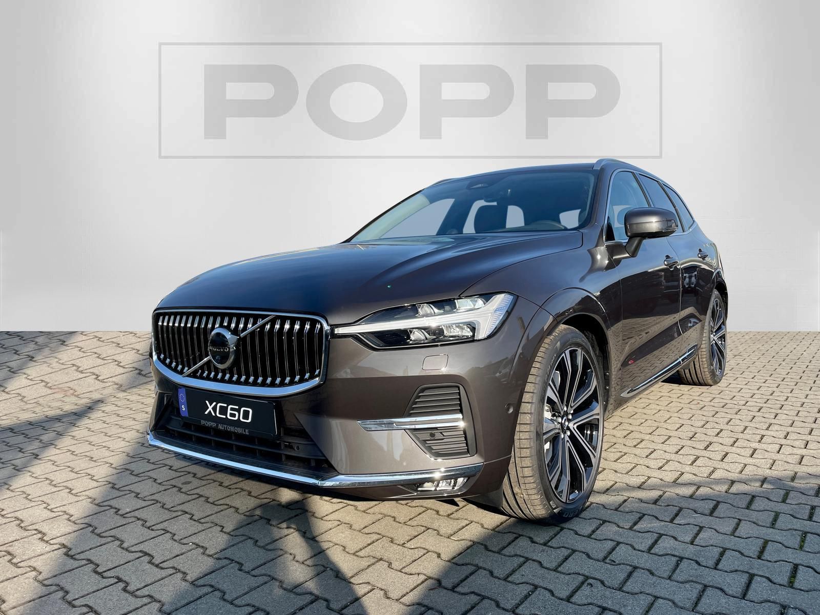 Volvo XC60 B5 AWD Ultimate Bright 360° ACC B&W HUD LHZ