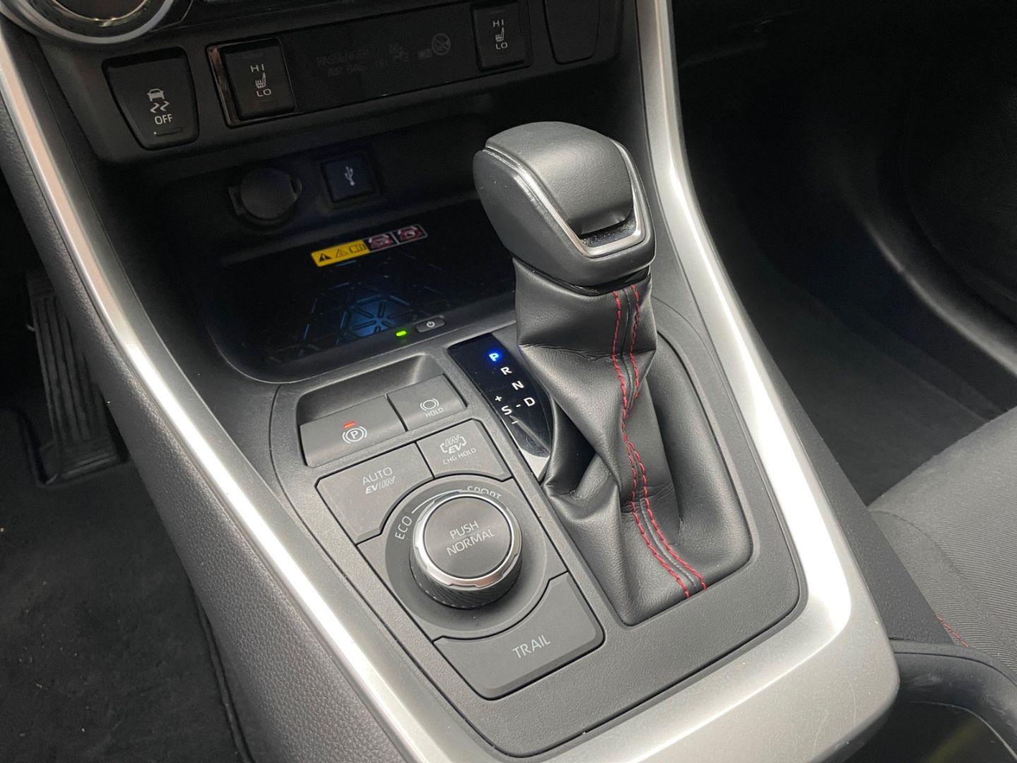 Toyota RAV 4 Plug-in-Hybrid Technik-Paket *HUD*Navi*LED