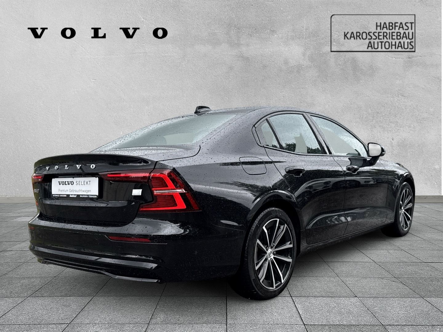 Volvo S60 Plus Dark Plug-In Hybrid AWD T8 Twin Engine