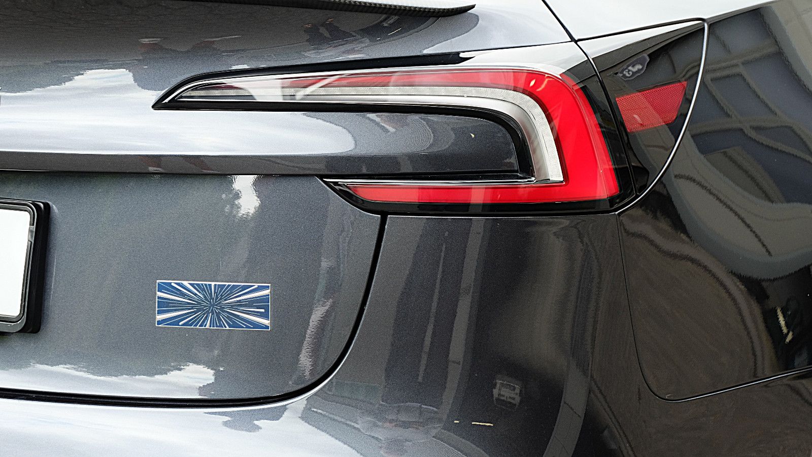 Tesla Model 3 Performance Dual Motor AWD, LM 20"