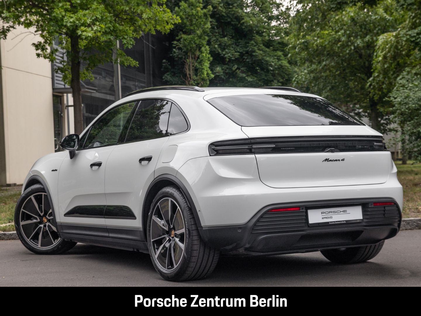 Porsche Macan 4 Surround-View Luftfederung LED-Matrix
