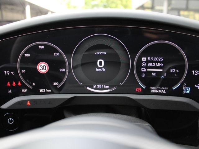 Porsche Taycan GTS