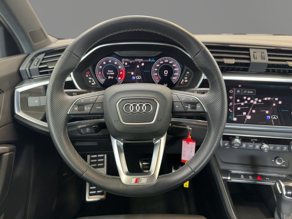Audi Q3 45 TFSI S line quattro - Samsaru's Car Outlet