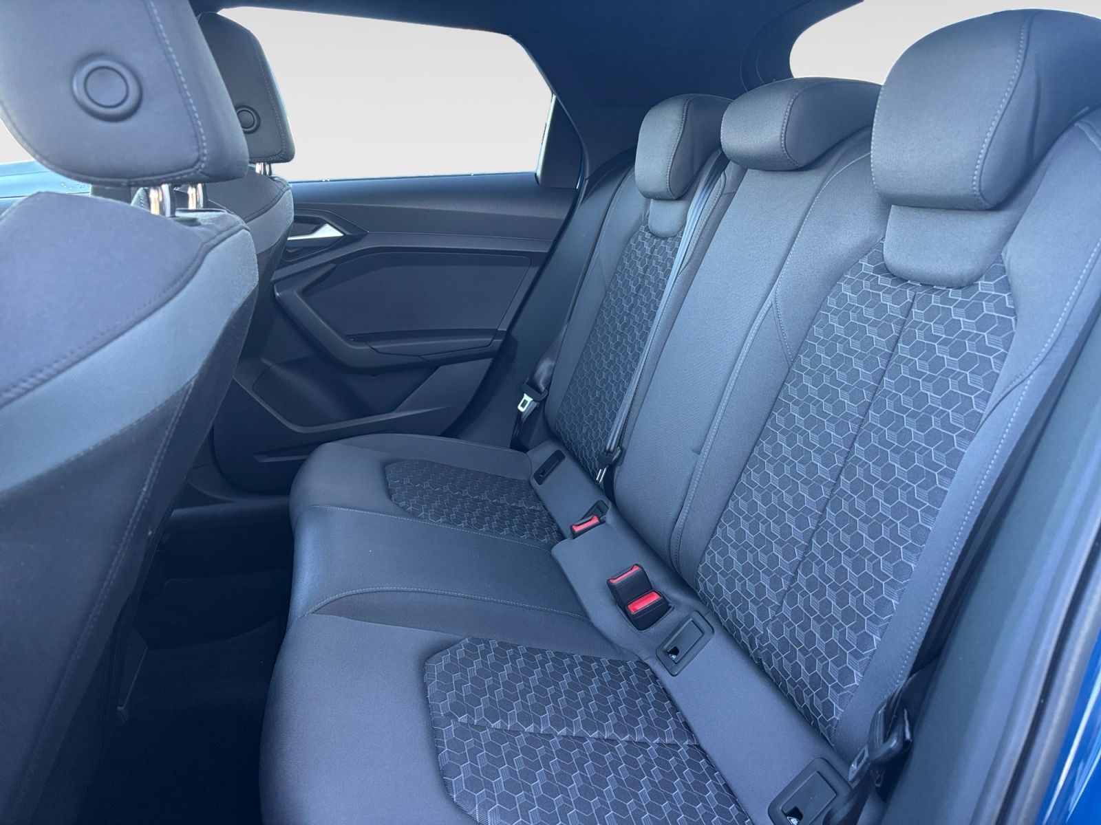 Audi A1 Sportback 40 2.0 TFSI S-line ACC RFK Navi LED