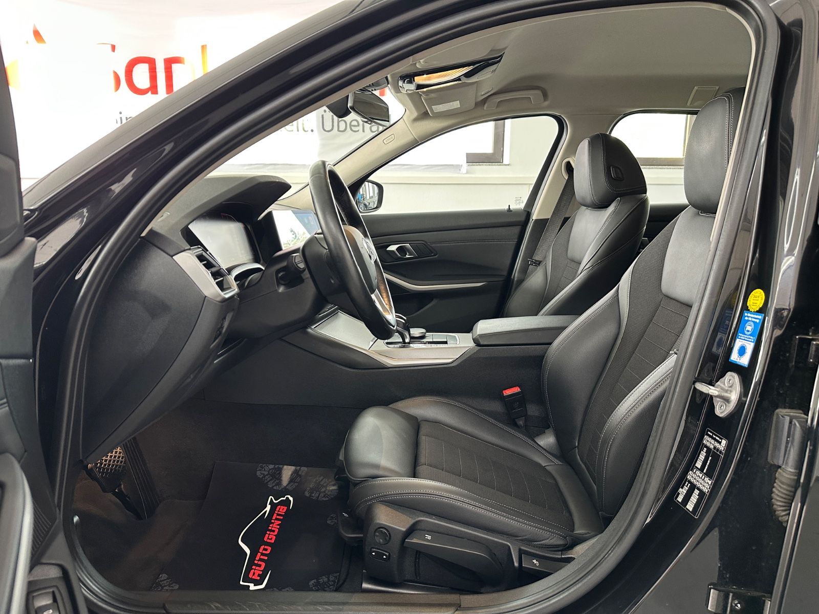 BMW 320 d Touring - Samsaru's Car Outlet
