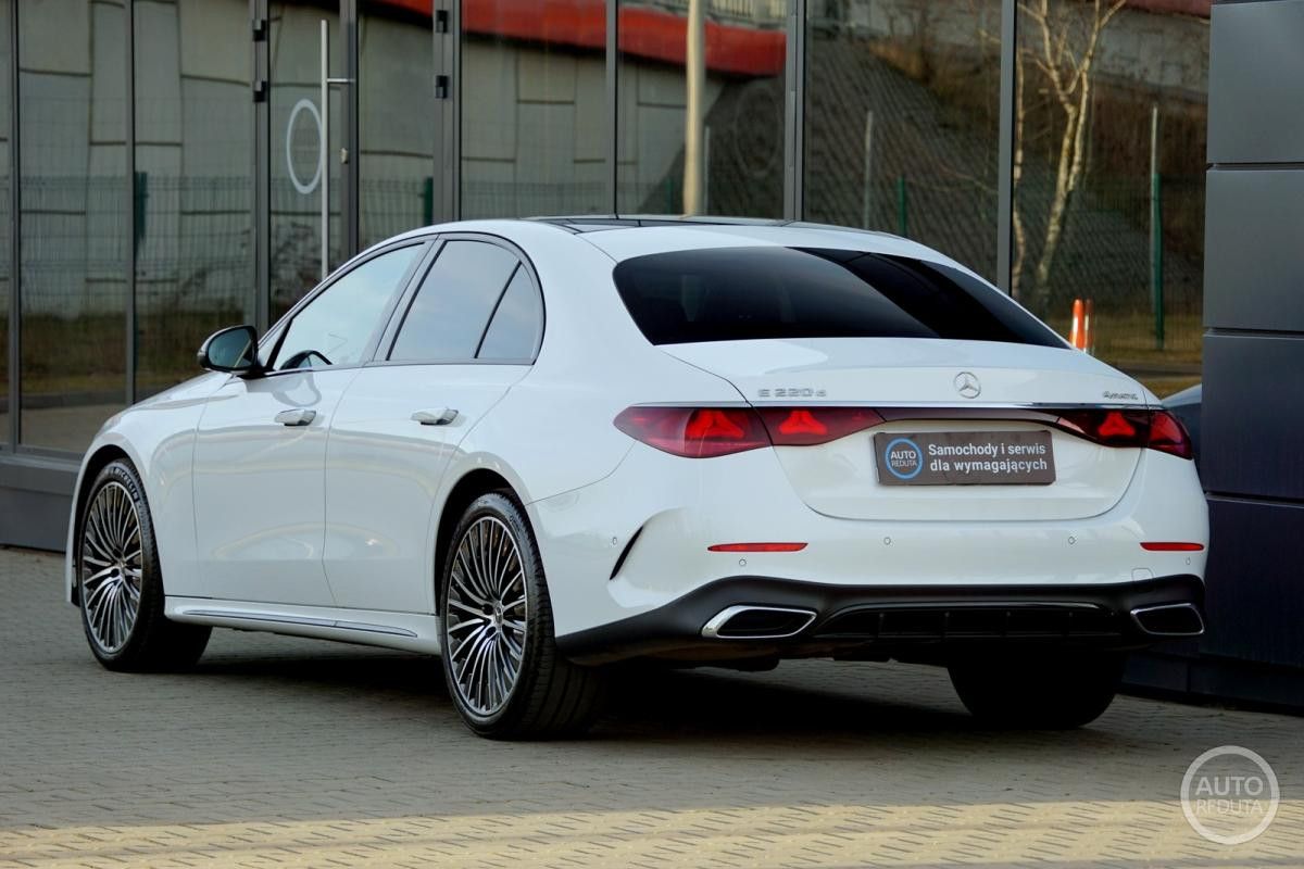 Mercedes-Benz E 220 d Lim. 4Matic AMG Line - Samsaru's Car Outlet