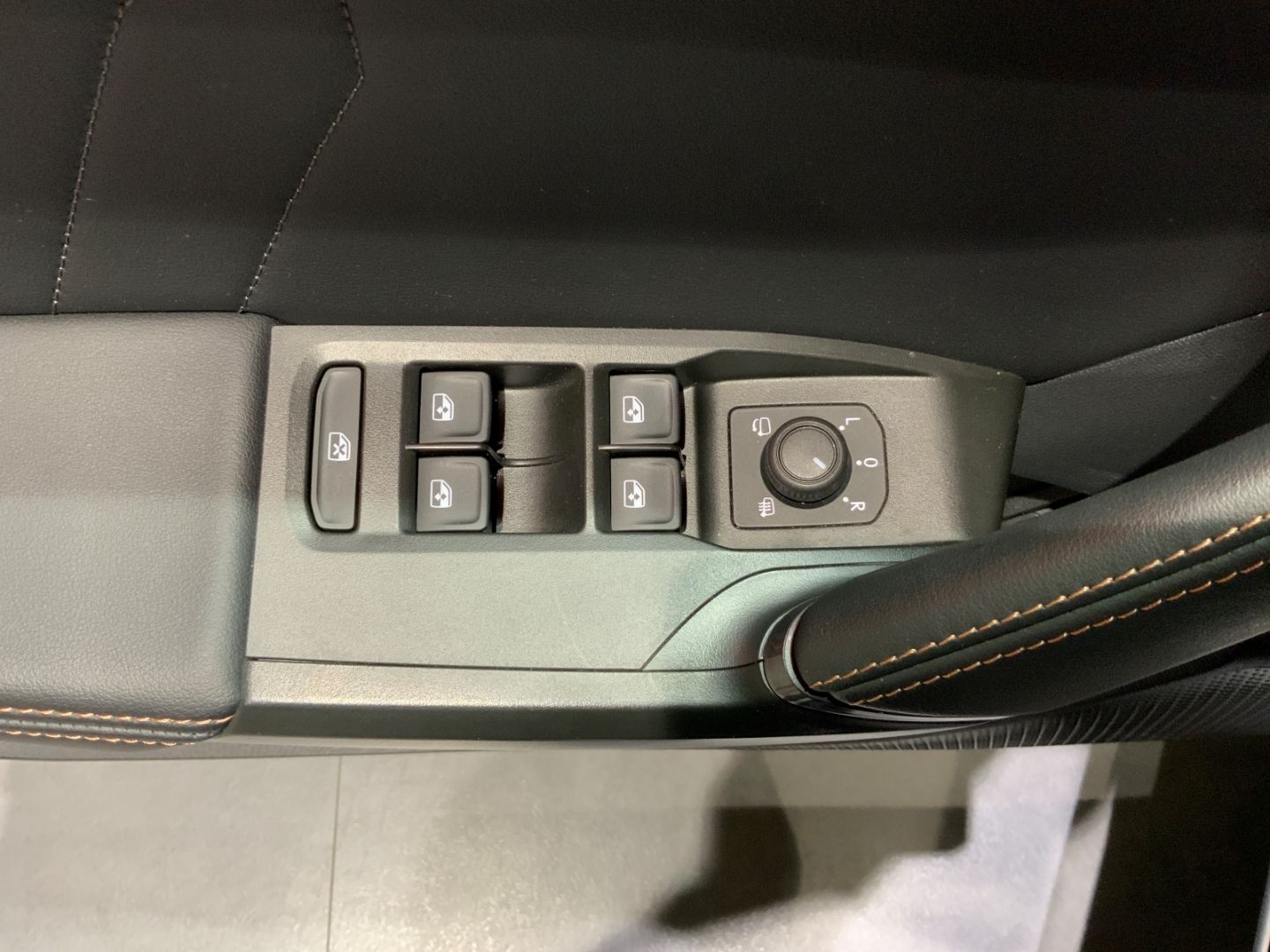 Cupra Formentor 1.4e-Hybrid DSG+AHK +El.Fahrersitz+