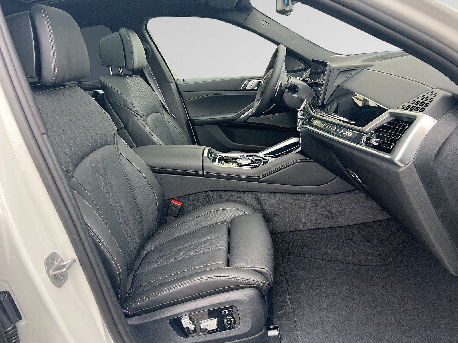 BMW X6 xDrive30d M Sport Pro - Samsaru's Car Outlet
