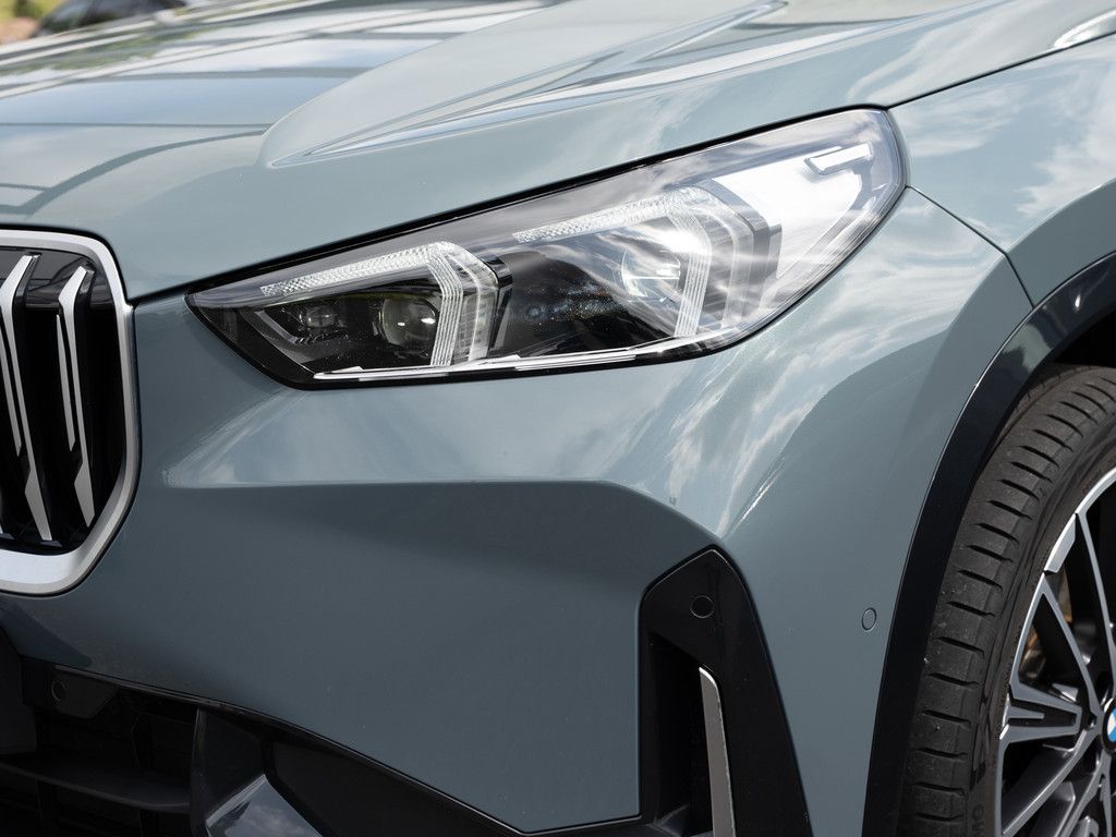 BMW X1 xDrive 23d X-Line - Samsaru's Car Outlet