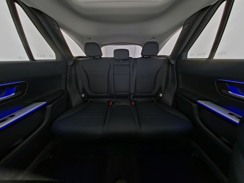Mercedes-Benz GLC 300 d 4M AMG-ADVANCED+ PANO AHK 360° DIGITAL