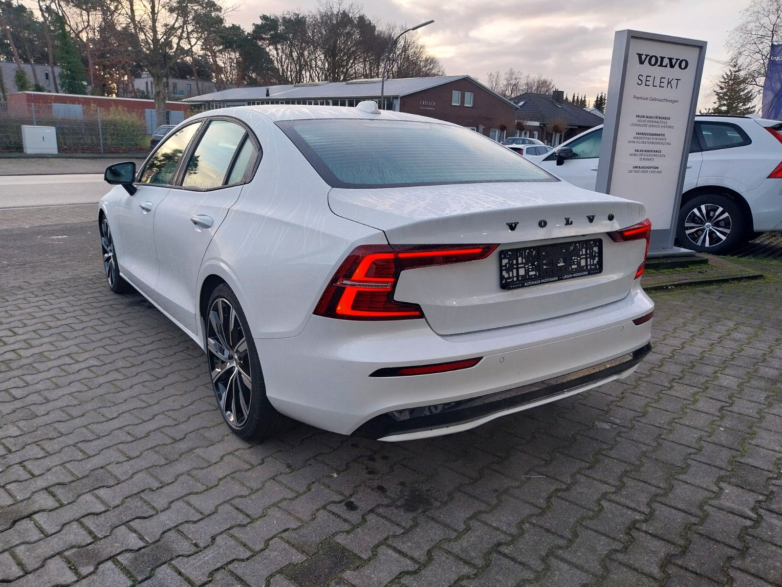 Volvo S60 B5 Ultimate Dark AWD "Standheizung"