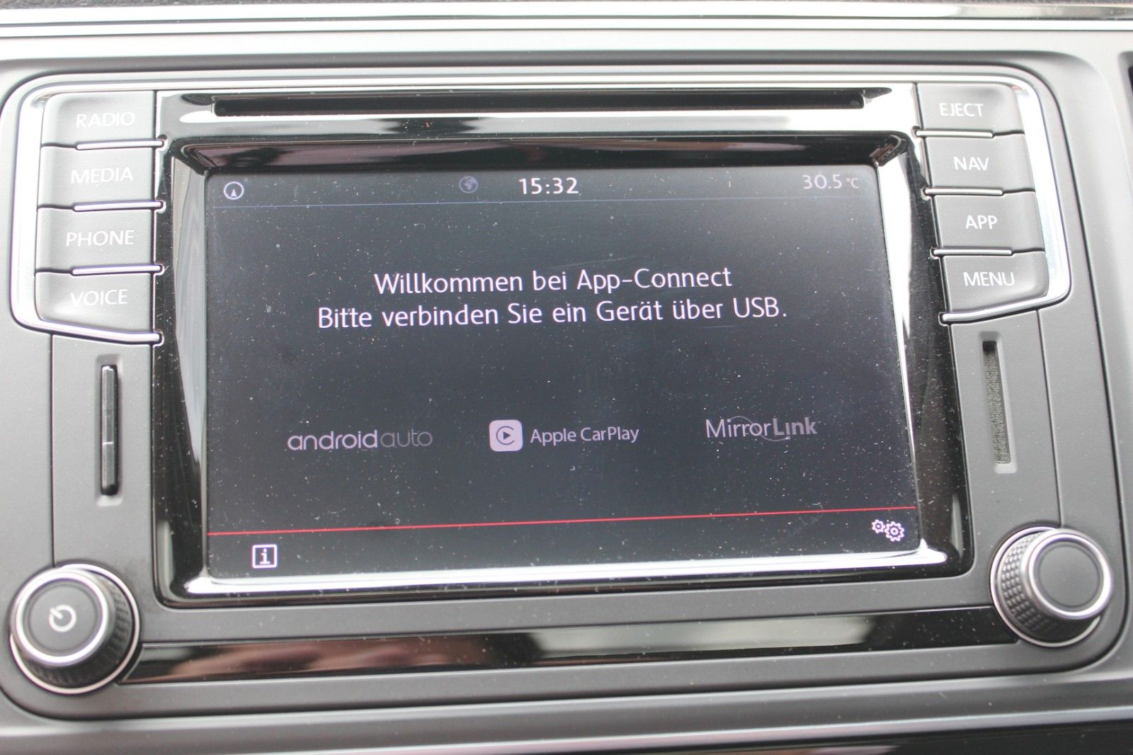 Volkswagen T6 Multivan Highline DSG - Samsaru's Car Outlet