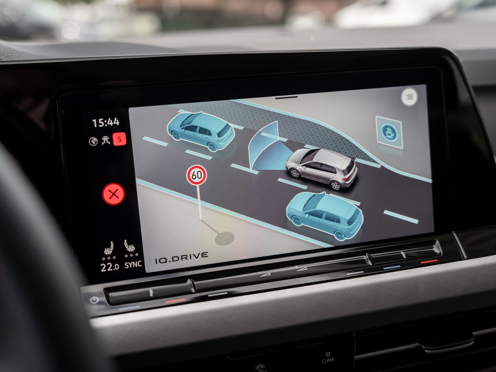 Volkswagen Golf Life 1.5 eTSI DSG - Samsaru's Car Outlet