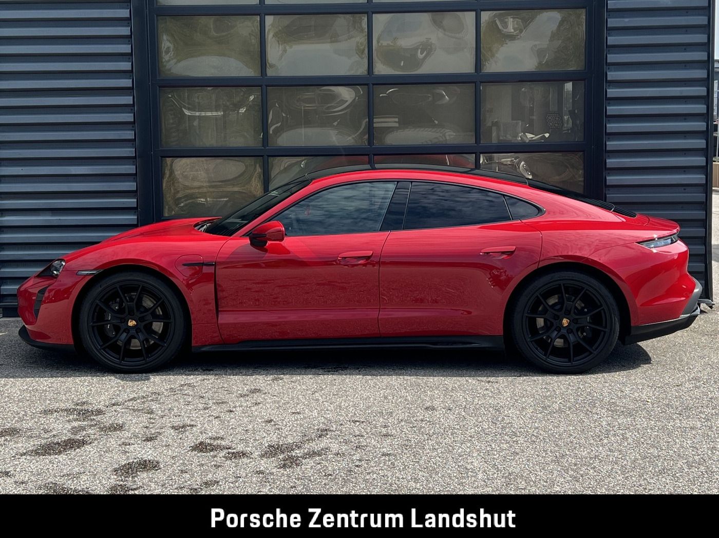 Porsche Taycan GTS | Panoramadach mit Sunshine Control |
