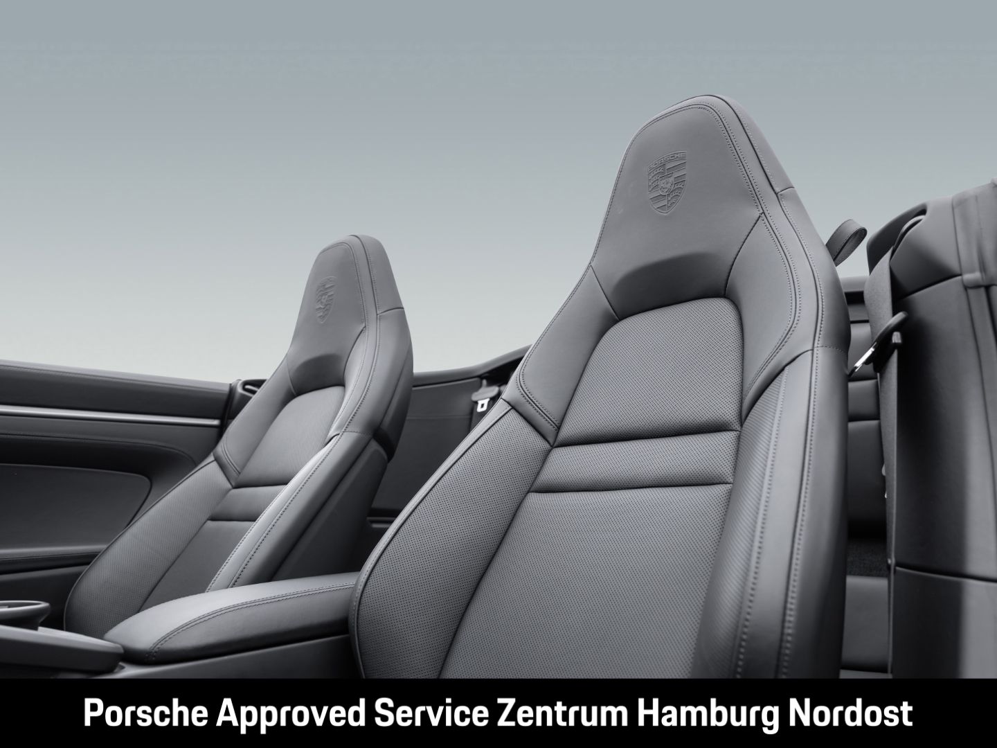 Porsche 992 (911) Carrera 4S Cabriolet Sportabgas BOSE