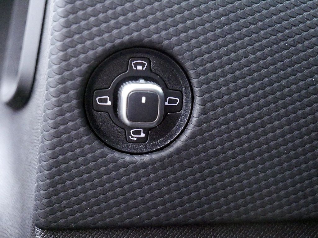 DS Automobiles DS 4 E-TENSE 225 Rivoli Cross LEDER HUD LED 360°