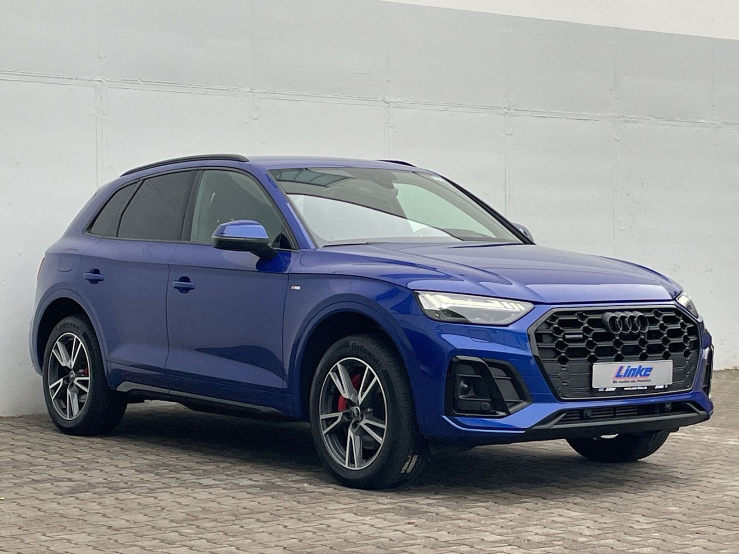 Audi Q5 55 TFSI e quattro S line AHK/HUD/Matrix/Navi/
