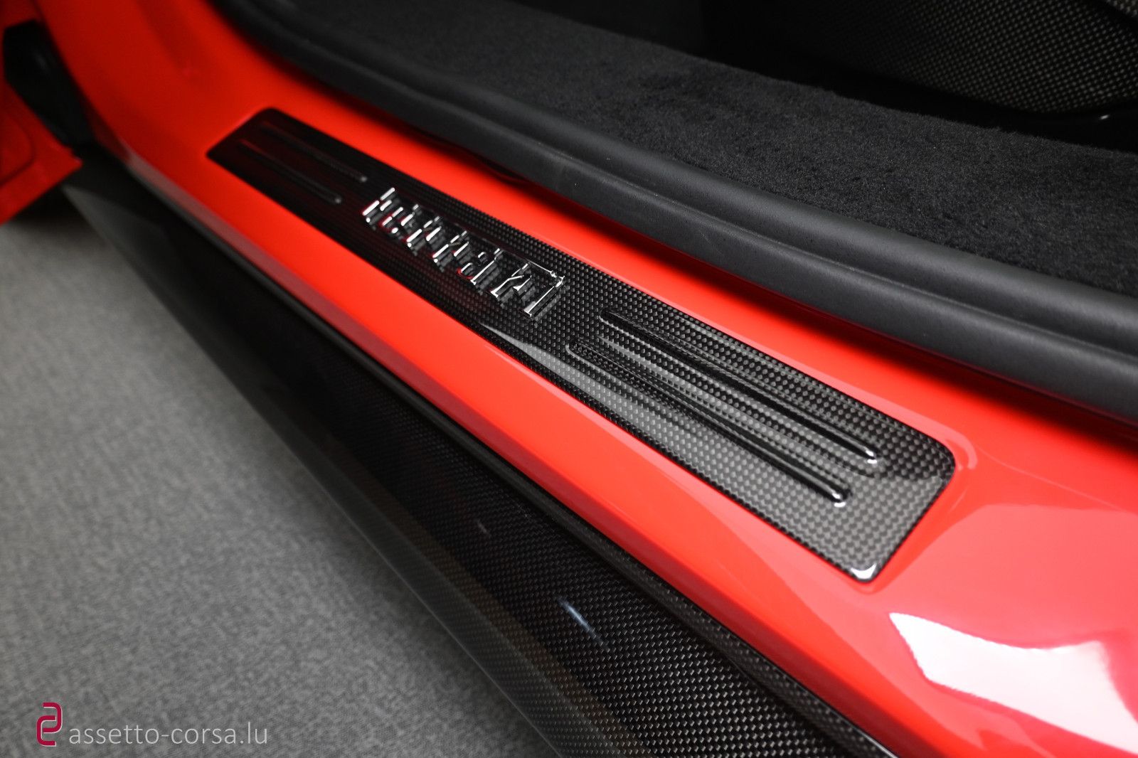 Ferrari 296 GTS - Samsaru's Car Outlet