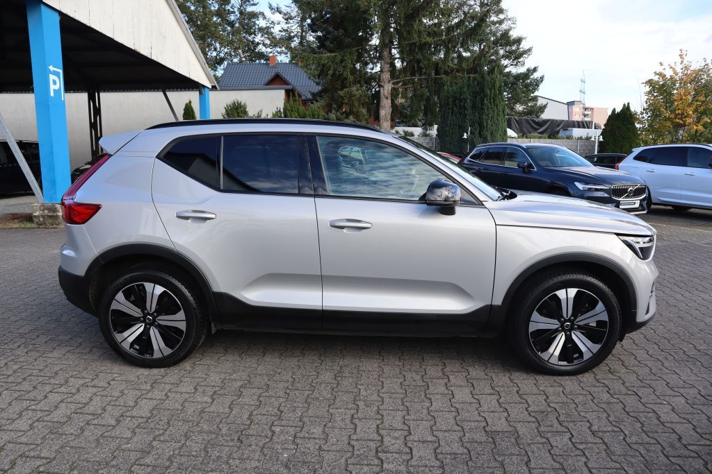 Volvo XC40 Recharge 78 kWh Twin Motor Plus|AHK|NAVI|
