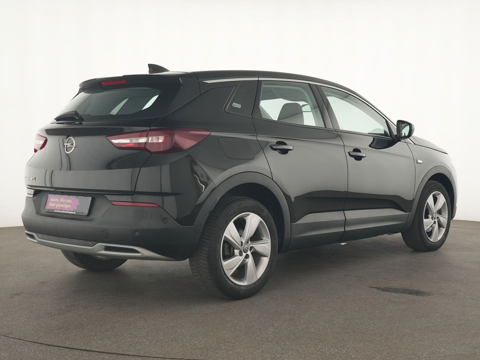 Opel Grandland INNOVATION - Samsaru's Car Outlet