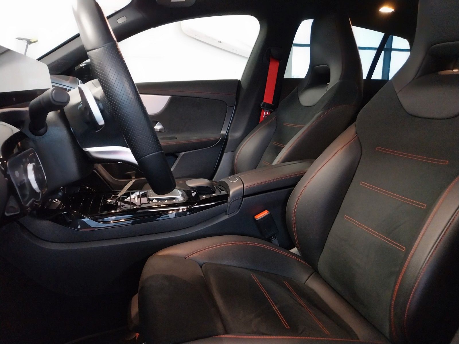 Mercedes-Benz CLA 35 AMG 4Matic - Samsaru's Car Outlet