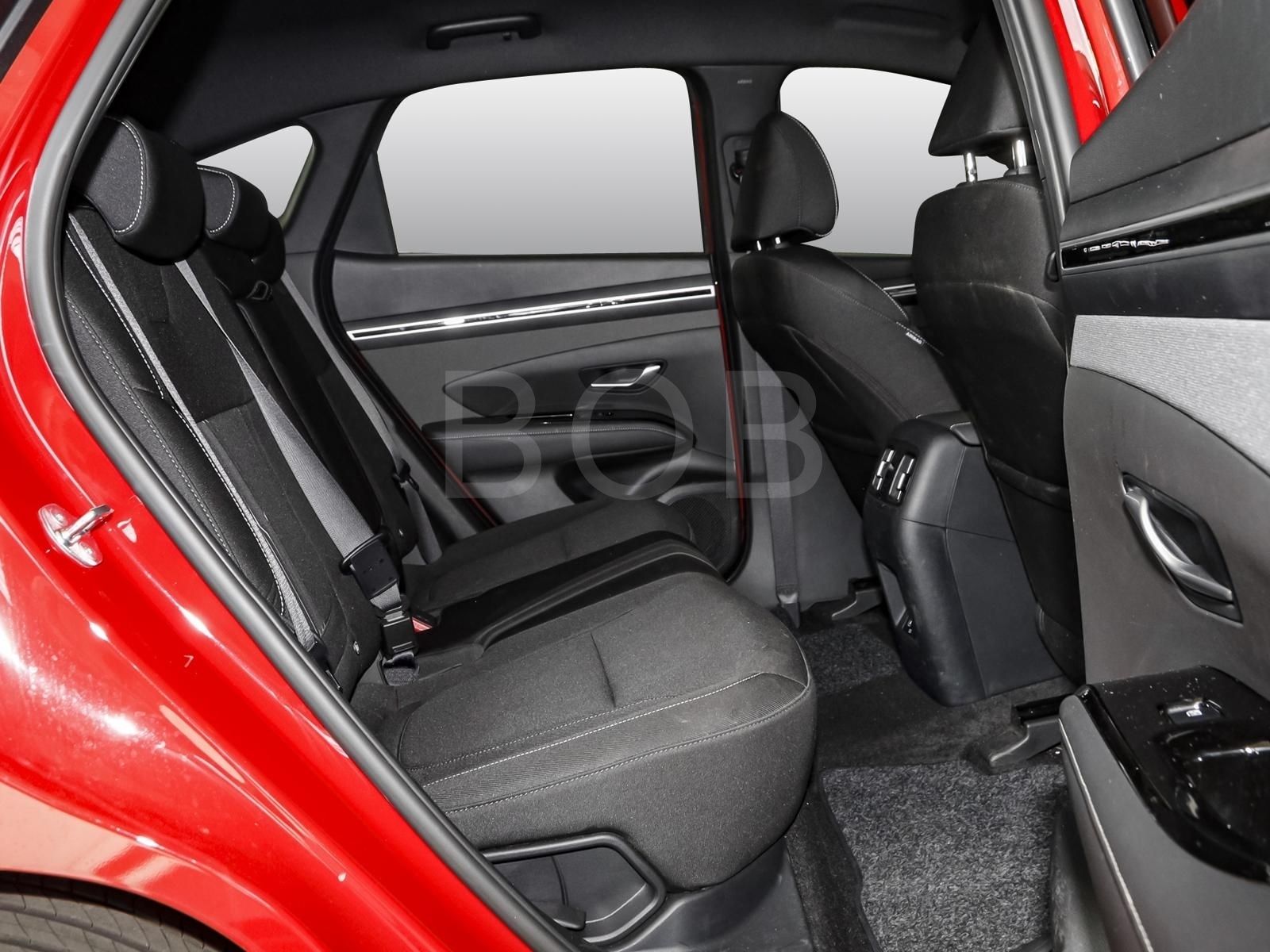 Hyundai TUCSON Plug-In Hybrid 4WD Blackline - Samsaru's Car Outlet