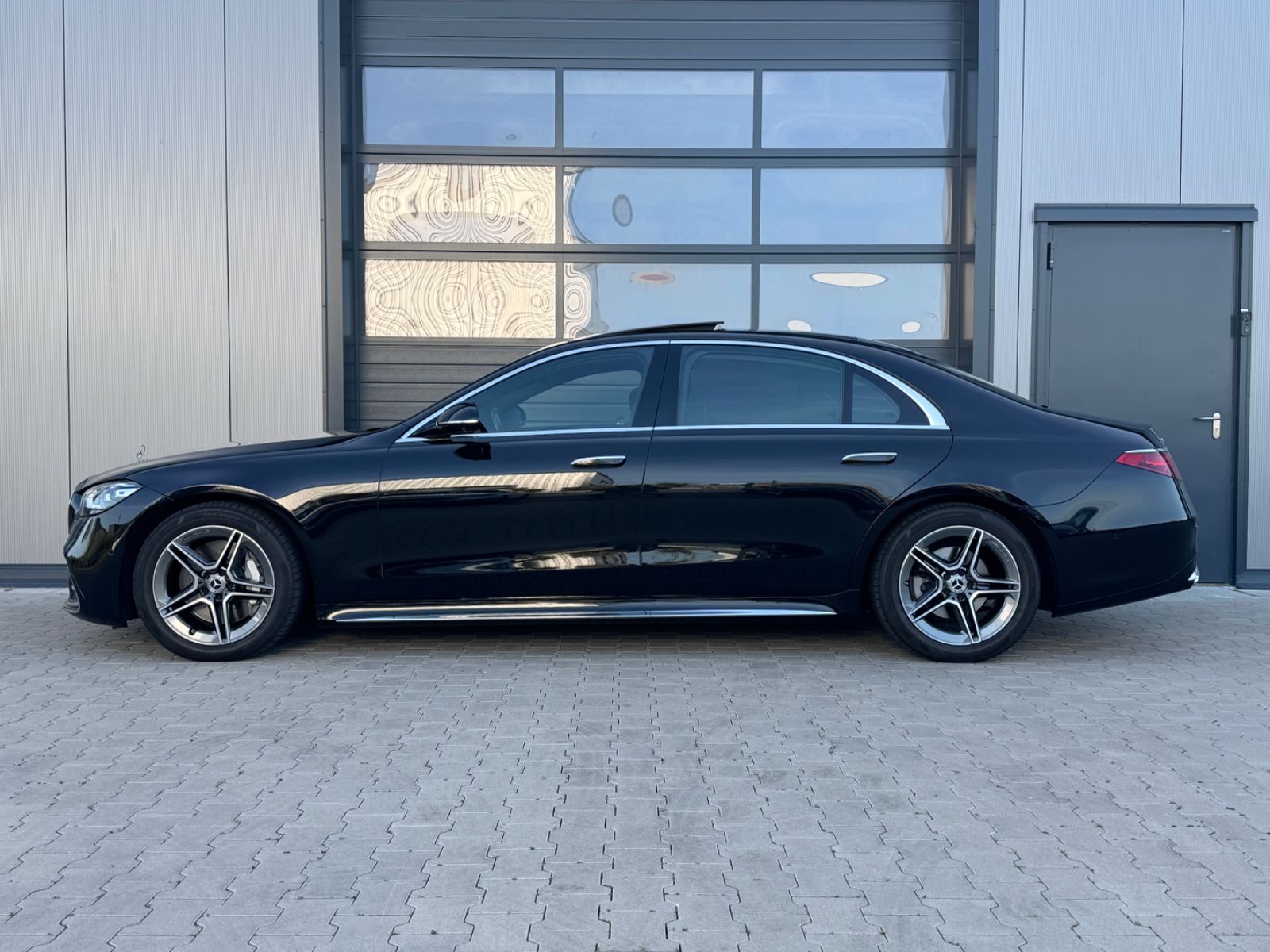 Mercedes-Benz S 400 d 4MATIC L AMG - Samsaru's Car Outlet
