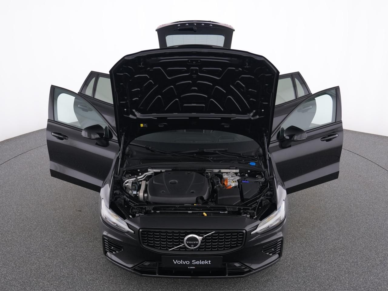 Volvo V60 T6 Recharge AWD Ultra Dark AHK+19'+ACC+360°