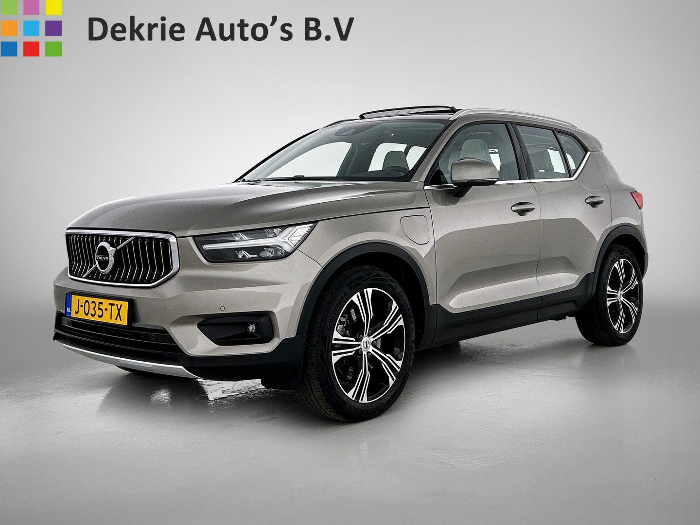 Volvo XC40 T5 180PK Hybride SOH 91% Inscription / Pano