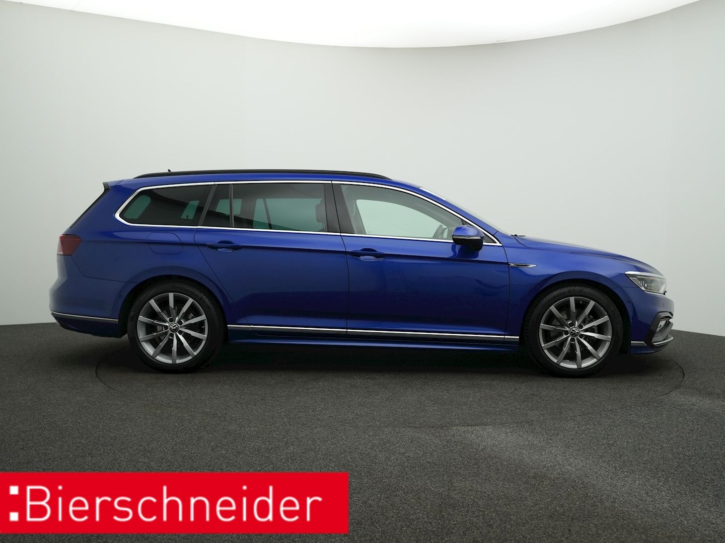 Volkswagen Passat Variant 2.0 TSI DSG Business R-Line PANO