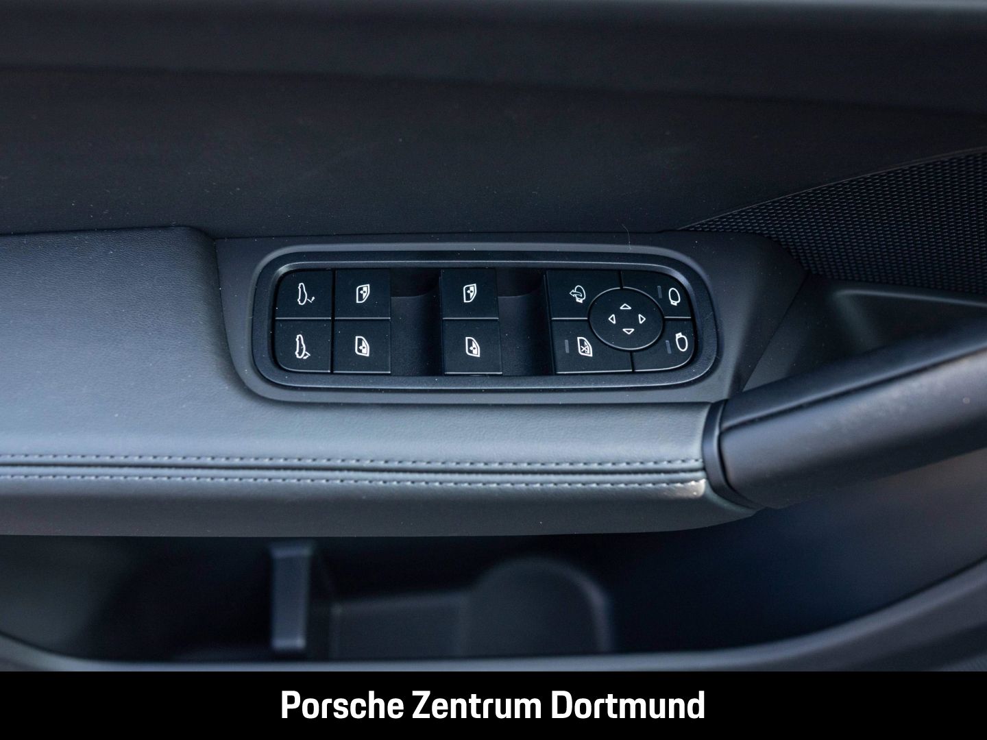 Porsche Cayenne InnoDrive Head-Up BOSE Sitzbelüftung