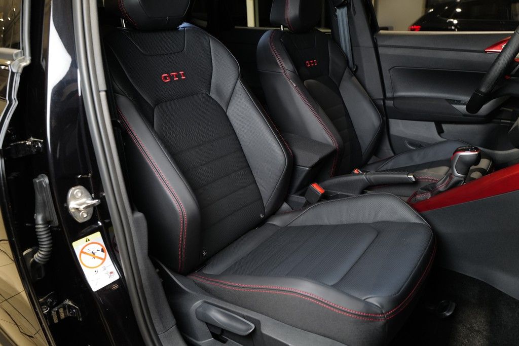 Volkswagen Polo VI 2.0TSI GTI Leder RKam DiscoverPro Keyles