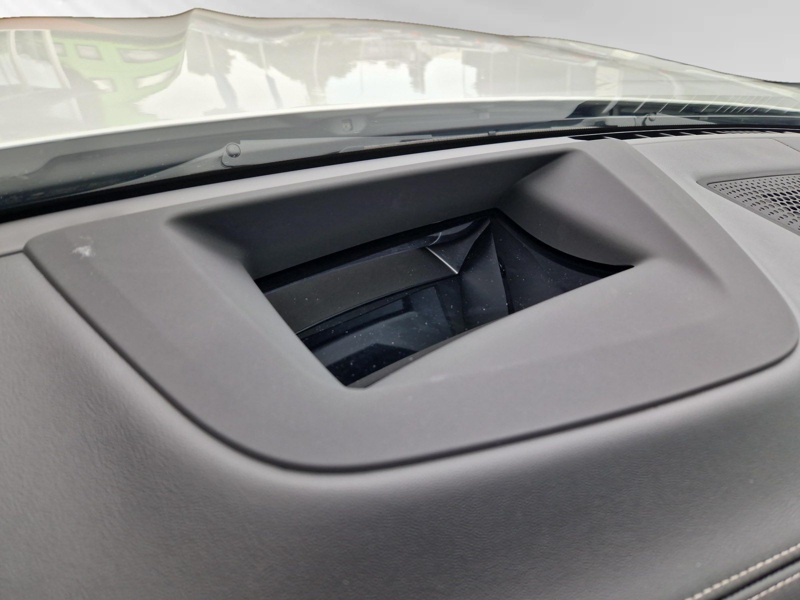 BMW X5 xDrive50e M Sport Pro|AHK|SkyLounge|H/K